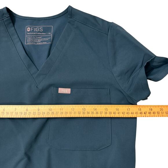 FIGS Catarina Scrub Top Womens XS Teal 1 Pocket Medical Short Sleeve V Neck a - Picture 5 of 6